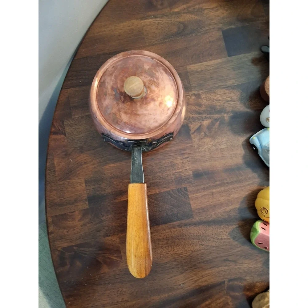 Vintage Stockli-Netstal Swiss Made Hammered Copper Fondue Pot W/ Stand.